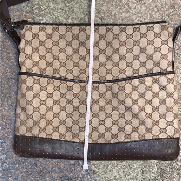 GUCCI CROSSBODY - Picture 6 of 8